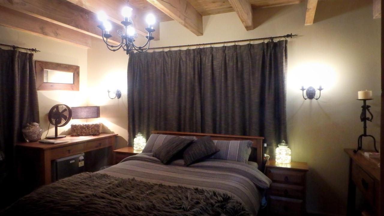 Tree House Lodge Bed & Breakfast Cheviot Exteriör bild