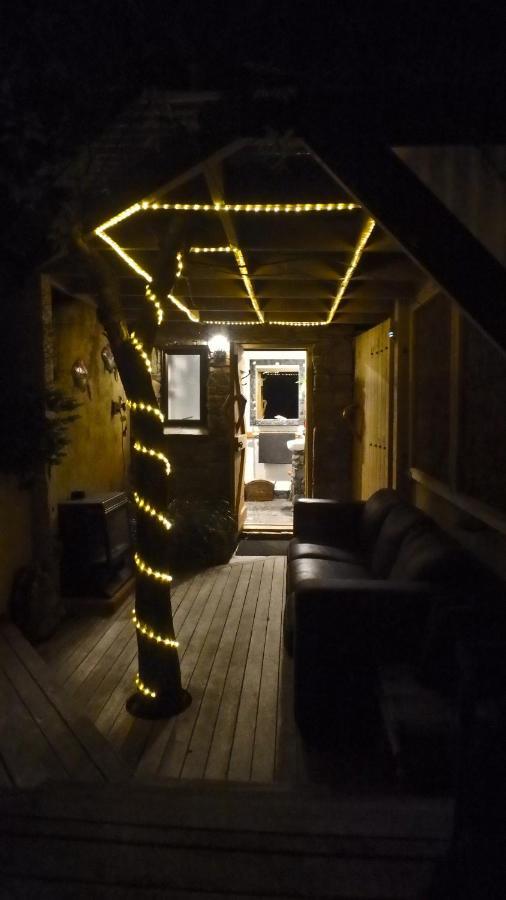Tree House Lodge Bed & Breakfast Cheviot Exteriör bild